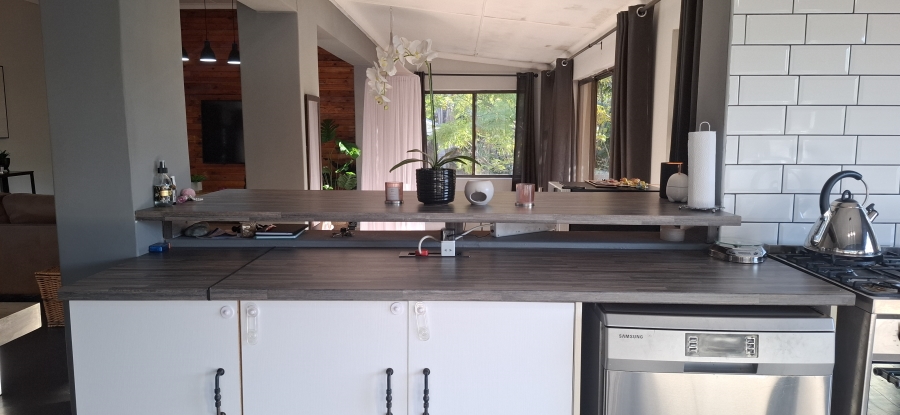 3 Bedroom Property for Sale in Nahoon Valley Park Eastern Cape